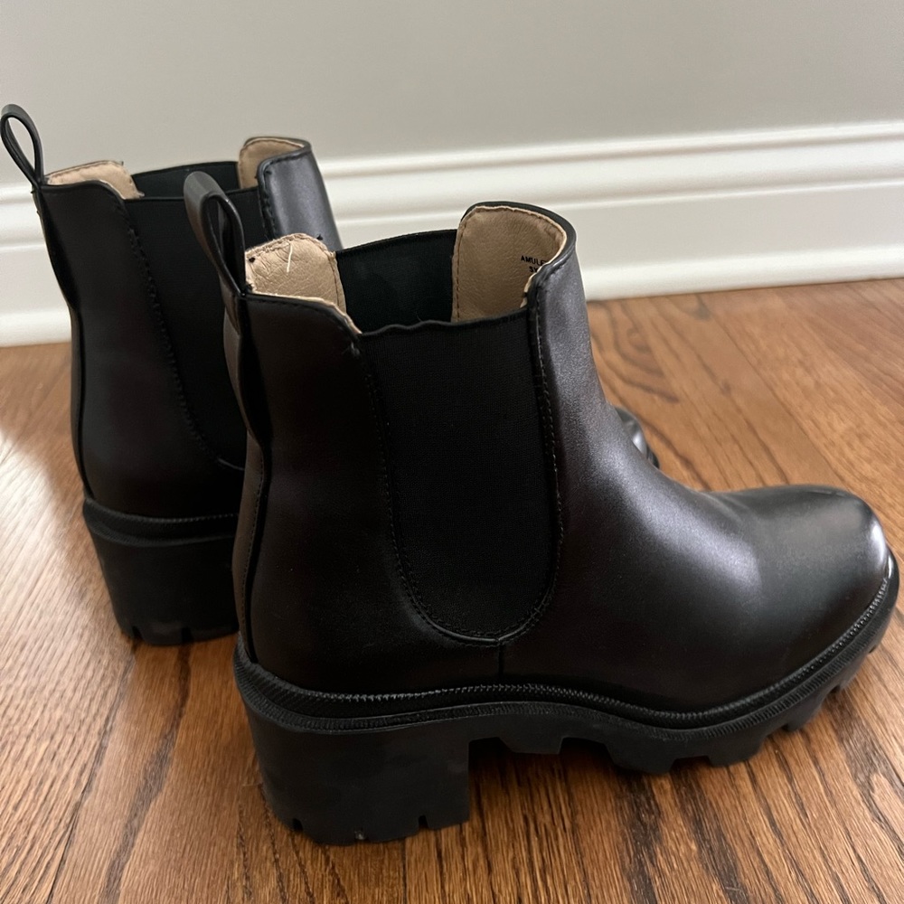 Steve Madden Black Boots W:7.5